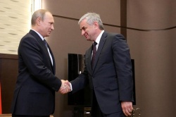 Владимир Путин и Рауль Хаджимба подписали важные документы об укреплении союзничества и партнерства России и Абхазии на ближайшие 10 лет
